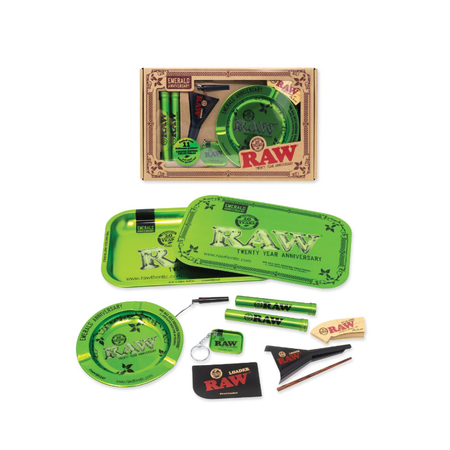 RAW 20th Anniversary Emerald Gift Set Limited Edition x 1