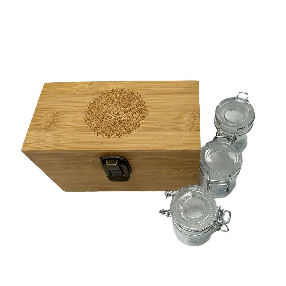 High Quality Wooden Box with 3 Glass Jars Smokers Essential Accessory