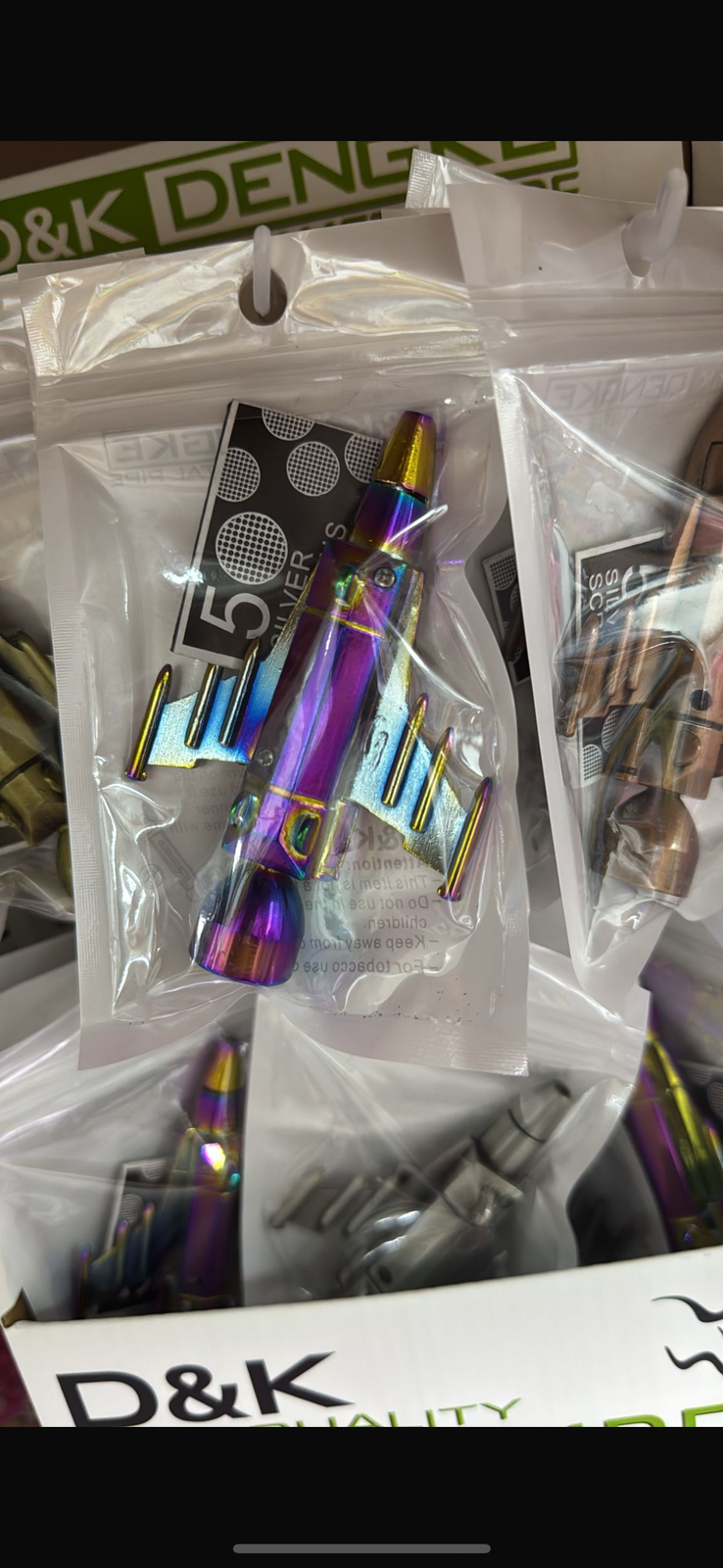 D&K Plane Shaped Metal Pipe with Screen Assorted Colours x 24